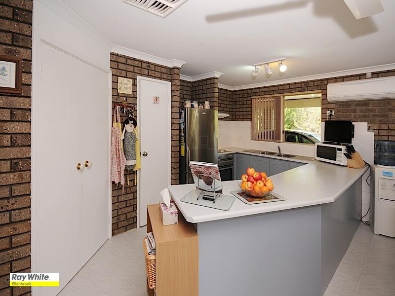 19 Deanhead Street, Bullsbrook WA 6084