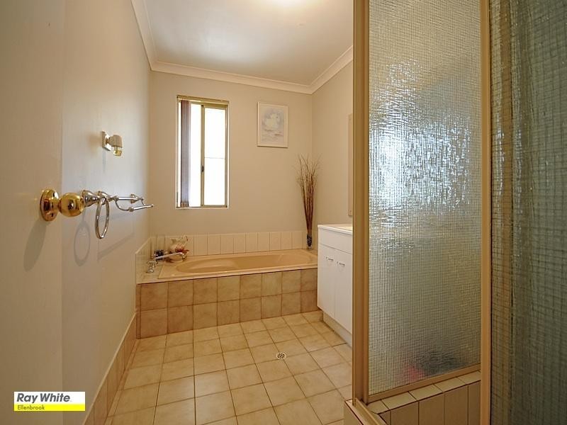 19 Deanhead Street, Bullsbrook WA 6084