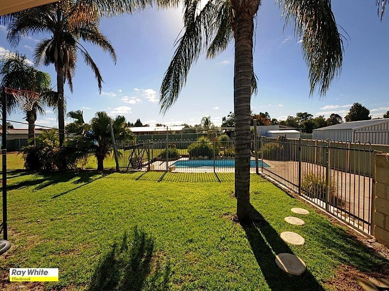 19 Deanhead Street, Bullsbrook WA 6084