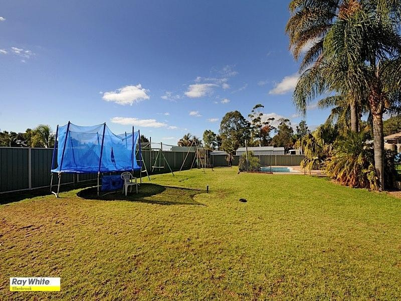 19 Deanhead Street, Bullsbrook WA 6084
