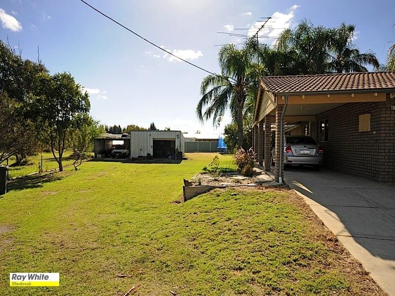 19 Deanhead Street, Bullsbrook WA 6084
