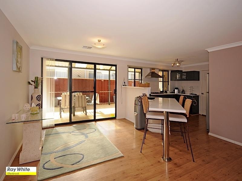 7 Petworth Drive, The Vines WA 6069