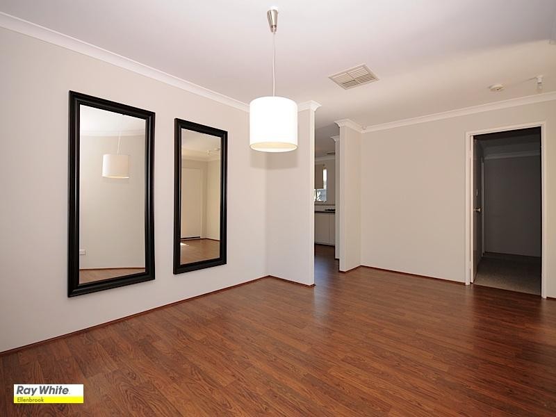 7 Larrawa Circle, Ellenbrook WA 6069