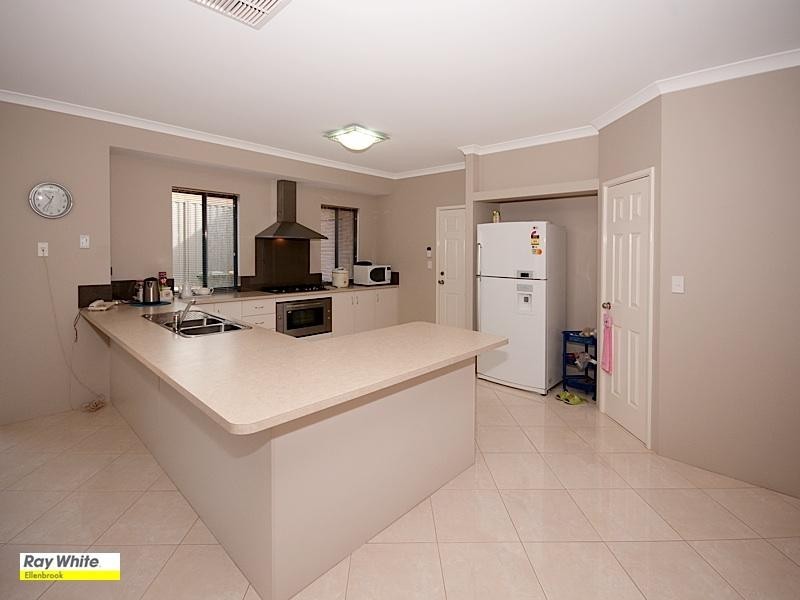 363 Millhouse Road, Aveley WA 6069