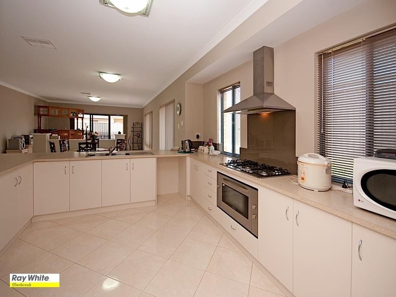 363 Millhouse Road, Aveley WA 6069