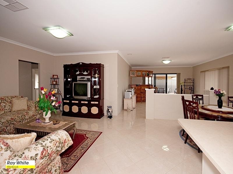 363 Millhouse Road, Aveley WA 6069