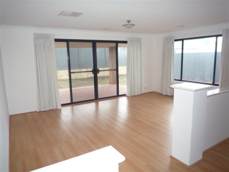 5 Hirani Link, Aveley WA 6069