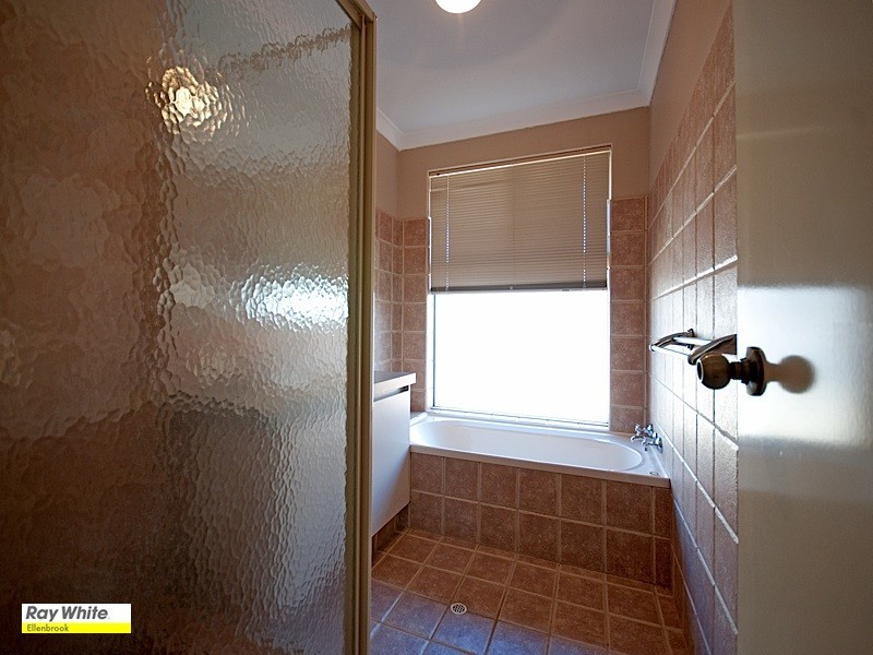 26 Withnell Drive, Ellenbrook WA 6069