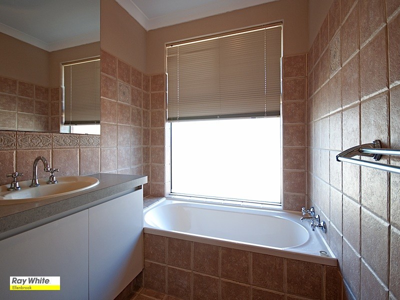 26 Withnell Drive, Ellenbrook WA 6069