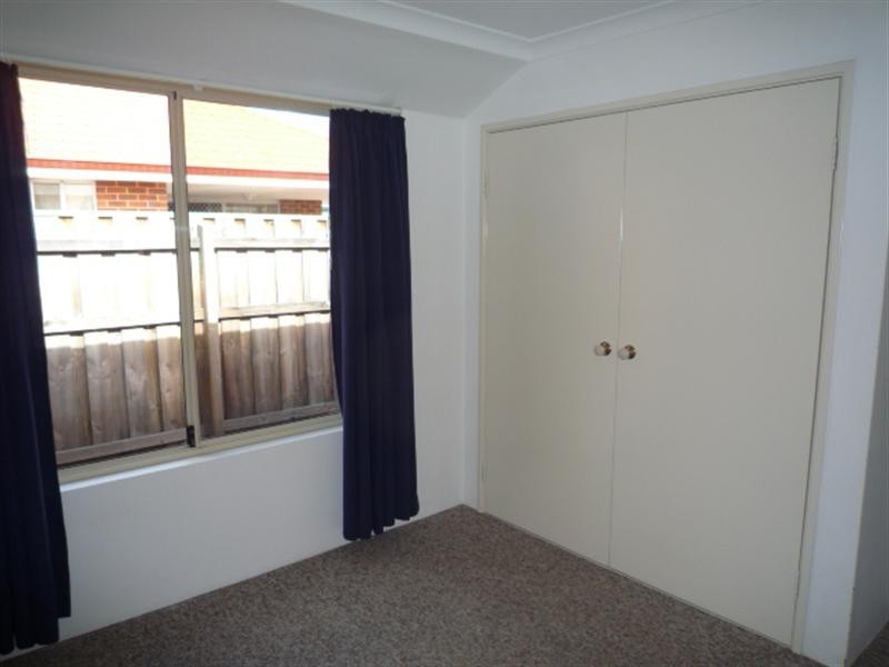 11 Bancombe Crescent, Ellenbrook WA 6069