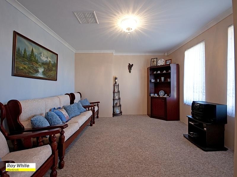 1 Pelham Lane, Henley Brook WA 6055