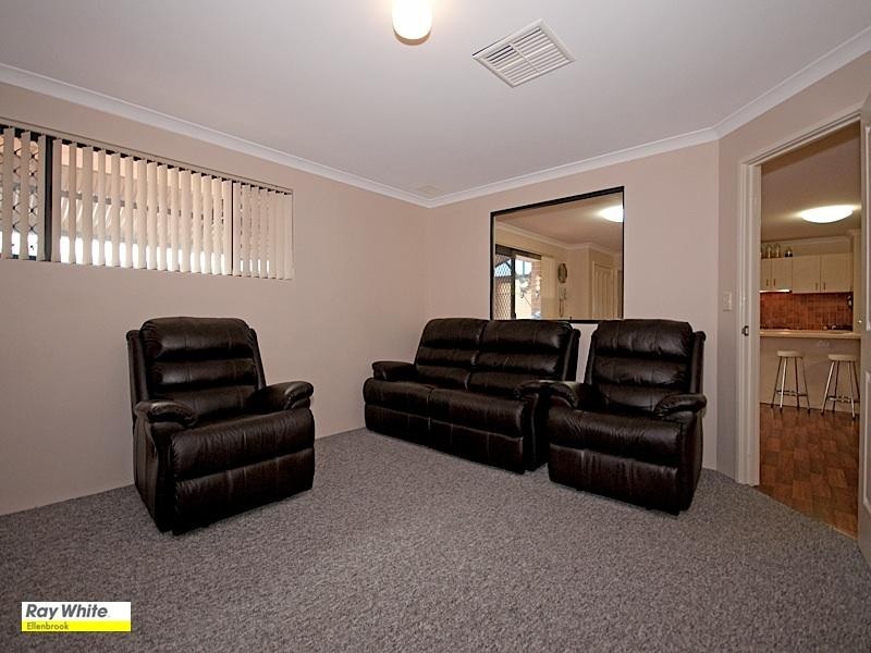 1 Pelham Lane, Henley Brook WA 6055