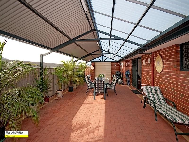 1 Pelham Lane, Henley Brook WA 6055