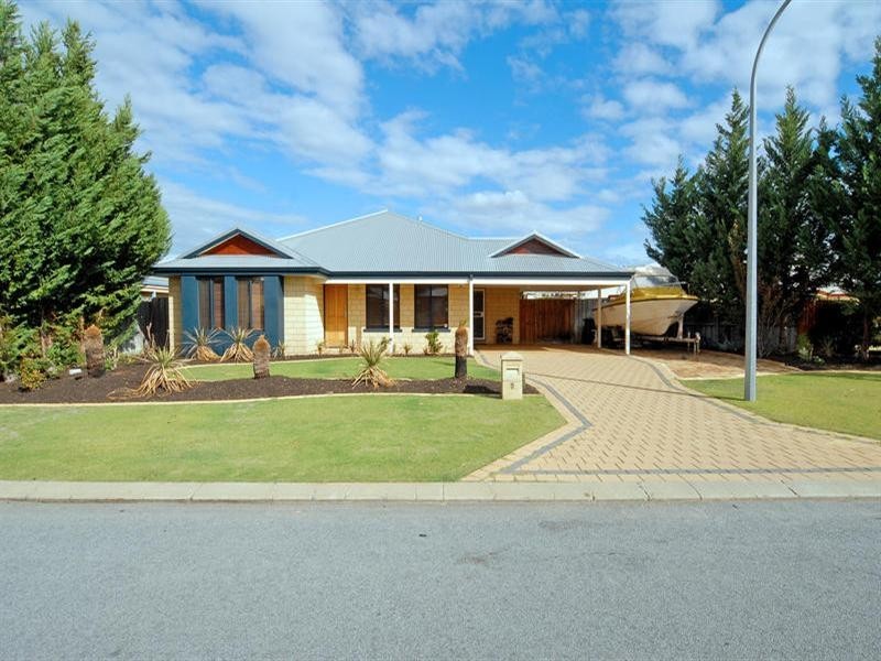 9 Thundelarra Avenue, Ellenbrook WA 6069