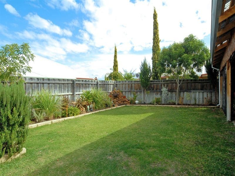 9 Thundelarra Avenue, Ellenbrook WA 6069