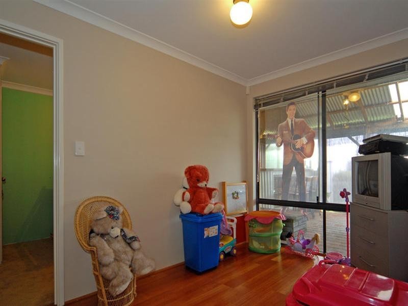 9 Thundelarra Avenue, Ellenbrook WA 6069