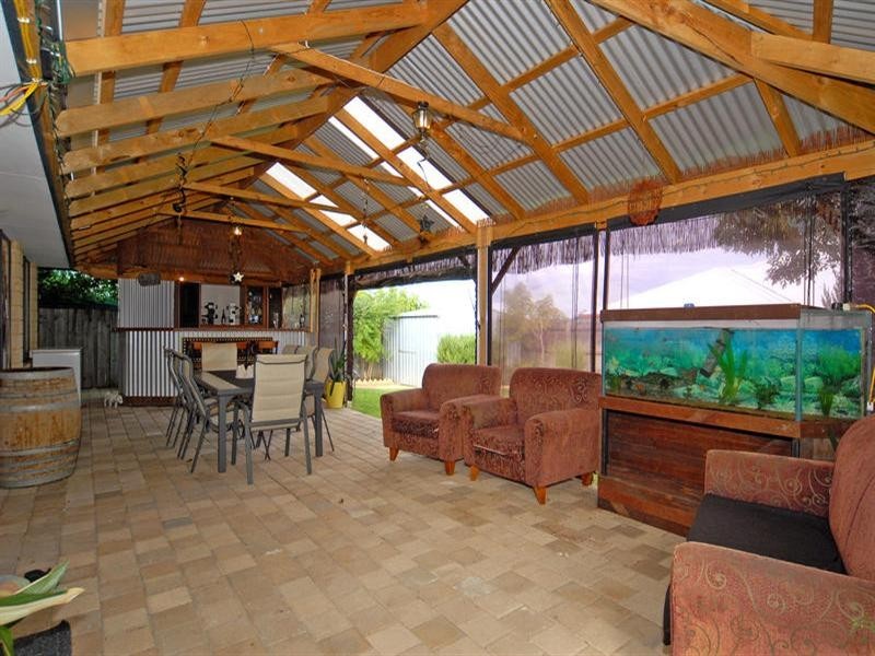 9 Thundelarra Avenue, Ellenbrook WA 6069