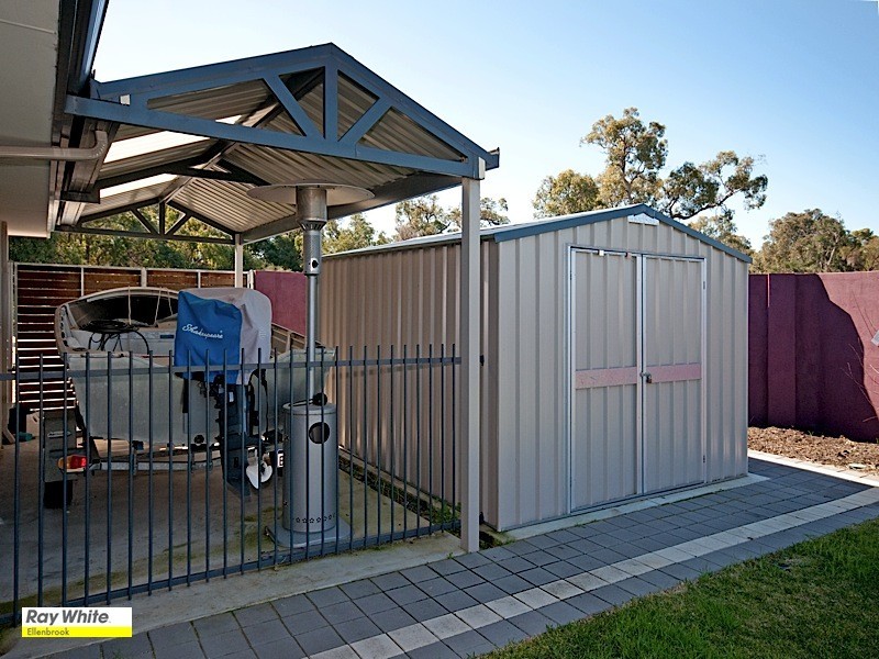 30 Roxburghe Drive, The Vines WA 6069