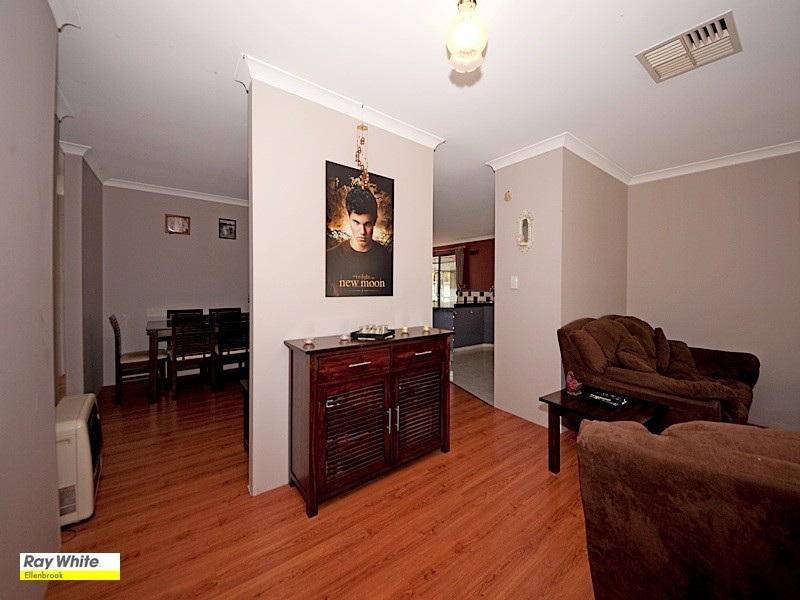 16 Morton Avenue, Ellenbrook WA 6069