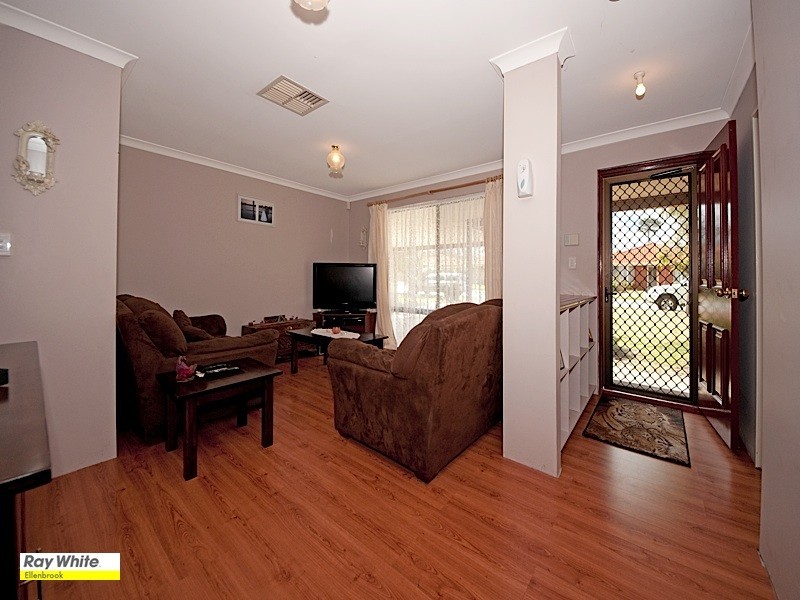 16 Morton Avenue, Ellenbrook WA 6069