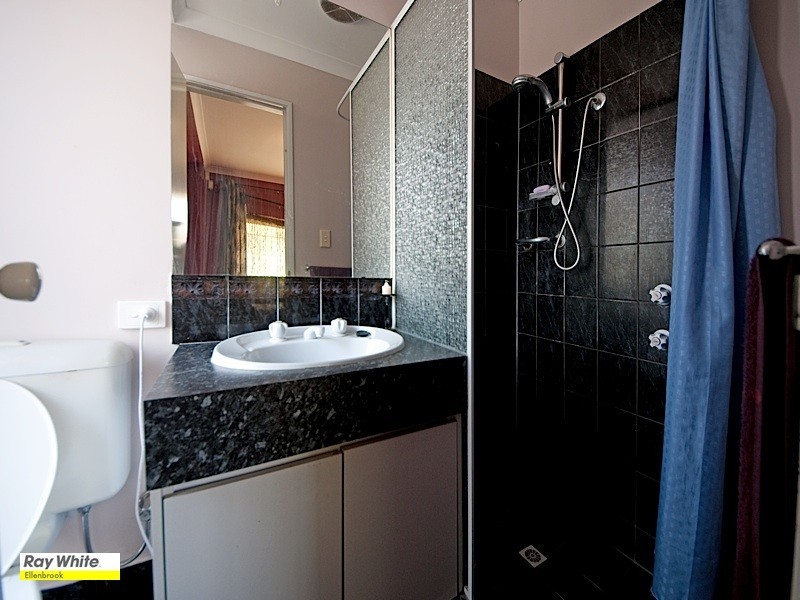 16 Morton Avenue, Ellenbrook WA 6069