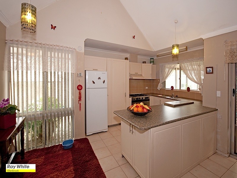 21 Wade Square, Stratton WA 6056