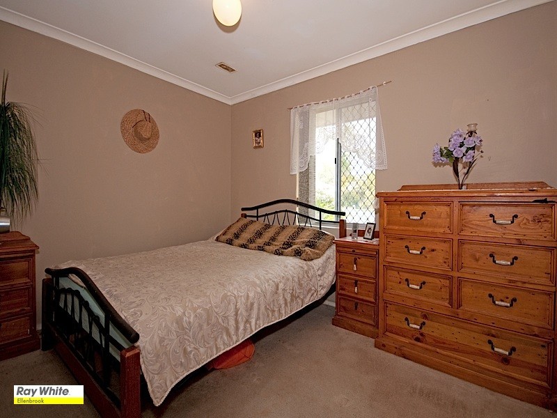 21 Wade Square, Stratton WA 6056