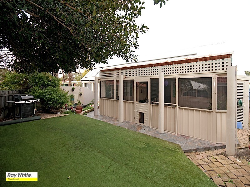 21 Wade Square, Stratton WA 6056