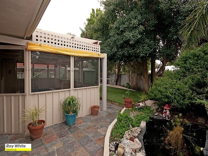 21 Wade Square, Stratton WA 6056