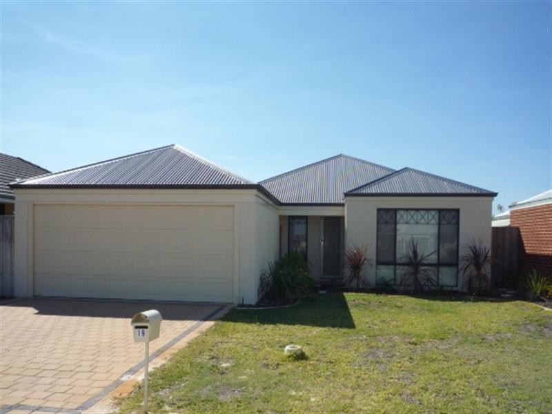 19 Heirisson Turn, Ellenbrook WA 6069