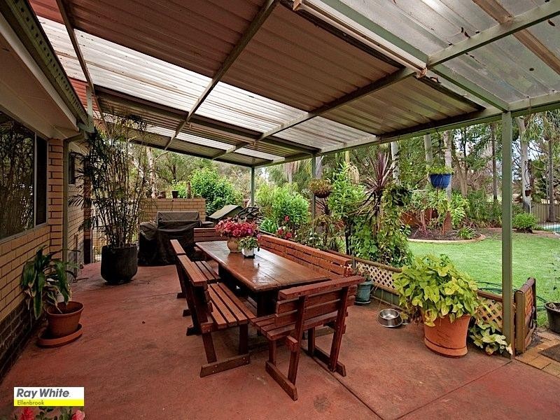 1604 Gnangara Road, Henley Brook WA 6055