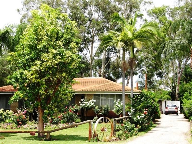 1604 Gnangara Road, Henley Brook WA 6055