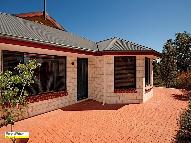 241 Vines Avenue, The Vines WA 6069