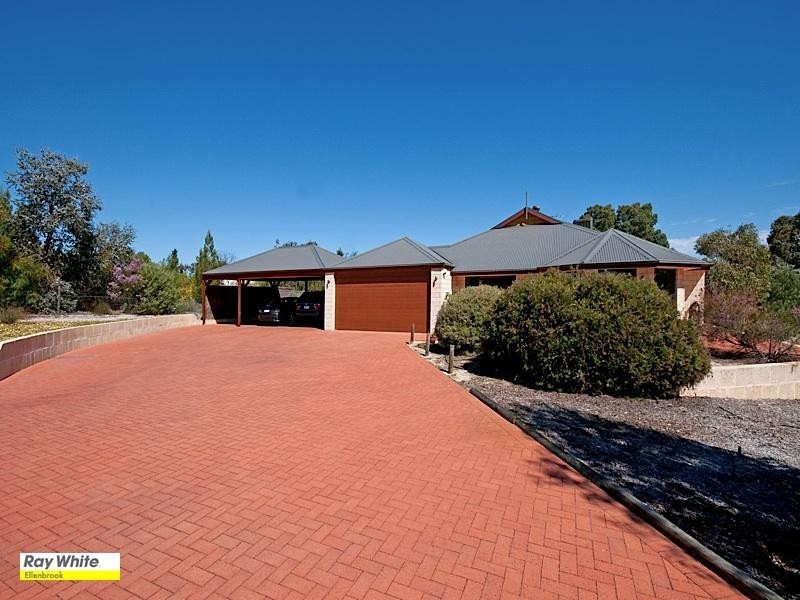 241 Vines Avenue, The Vines WA 6069