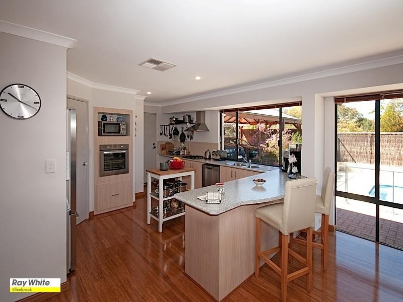 241 Vines Avenue, The Vines WA 6069