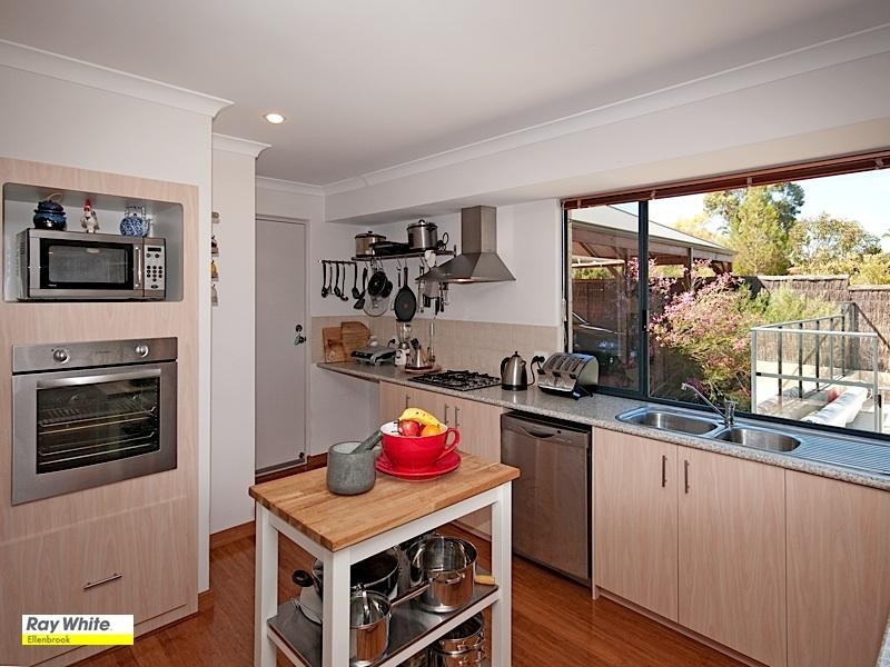 241 Vines Avenue, The Vines WA 6069