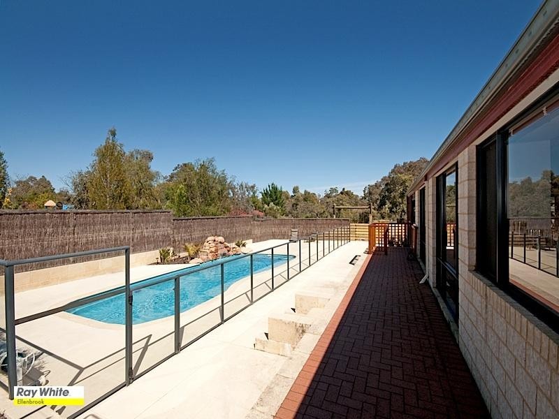 241 Vines Avenue, The Vines WA 6069