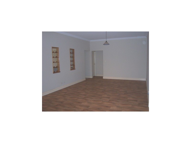 16 Sorrento Turn, Ellenbrook WA 6069