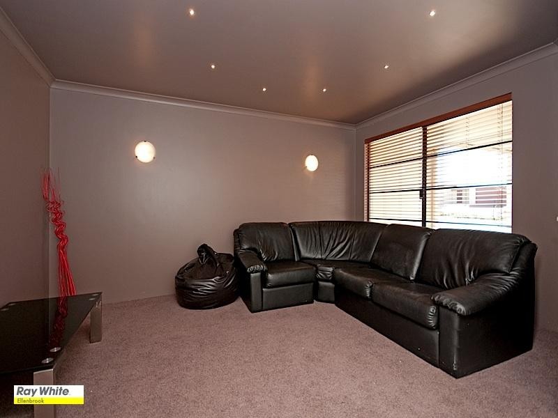 381 Millhouse Road, Aveley WA 6069