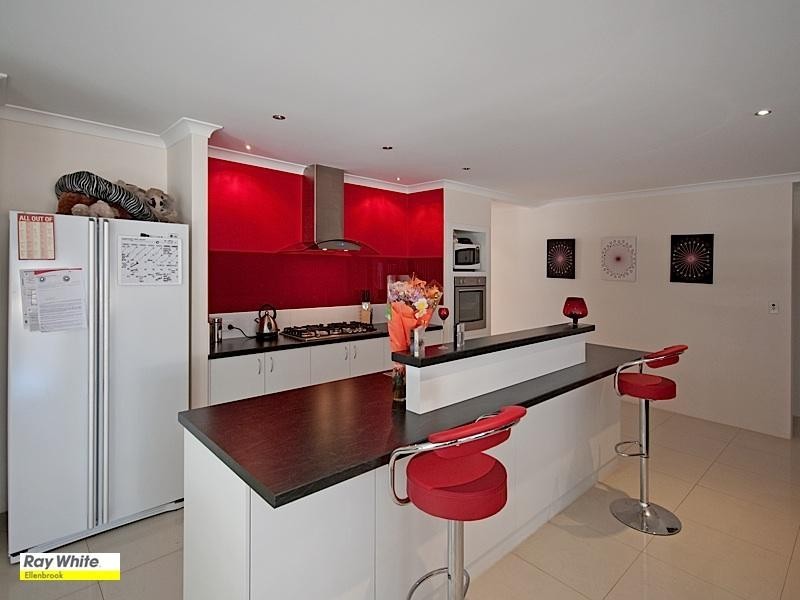 381 Millhouse Road, Aveley WA 6069