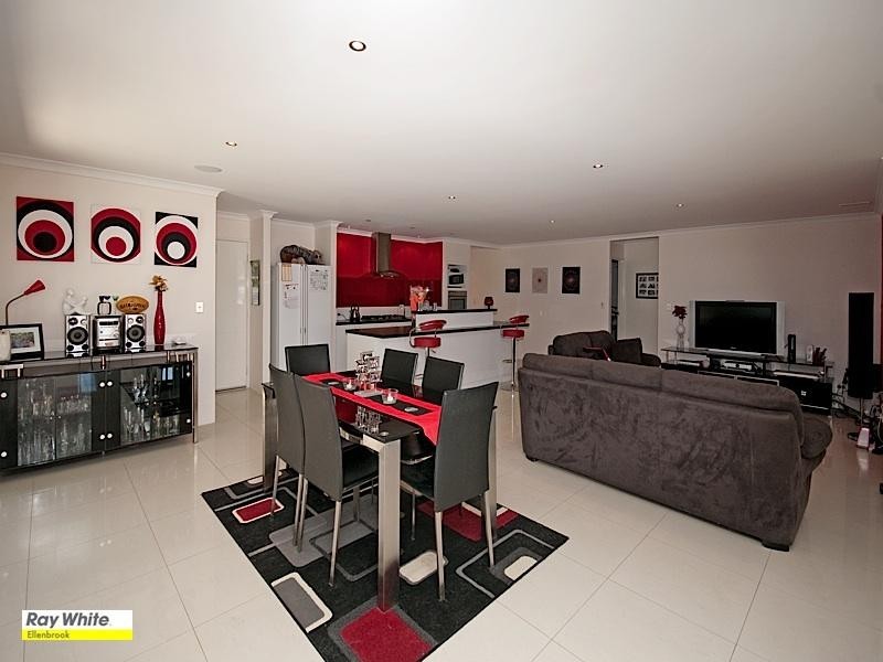 381 Millhouse Road, Aveley WA 6069