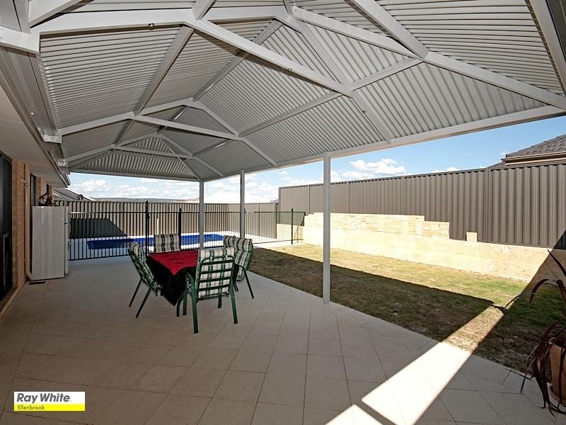 381 Millhouse Road, Aveley WA 6069