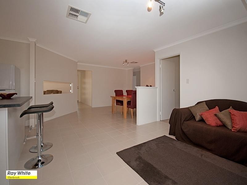 11 Baskir Way, Henley Brook WA 6055
