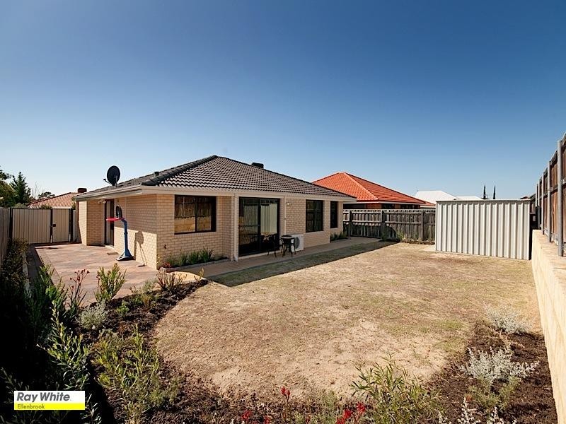 11 Baskir Way, Henley Brook WA 6055