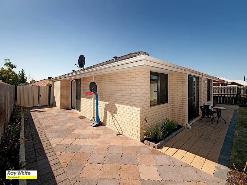 11 Baskir Way, Henley Brook WA 6055