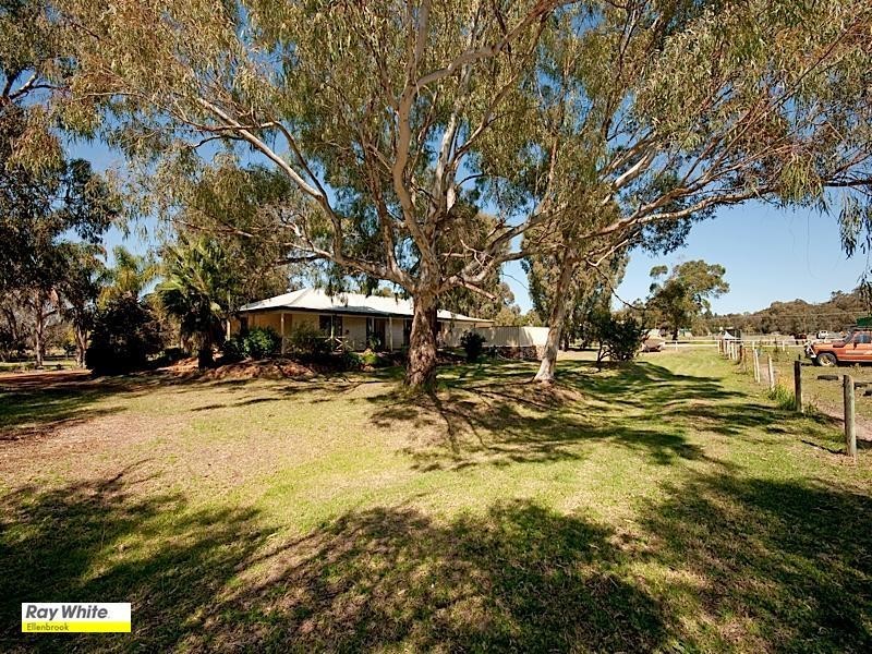 131 Carl Street, Muchea WA 6501