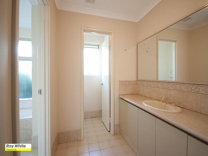 22 Welara Circle, Henley Brook WA 6055