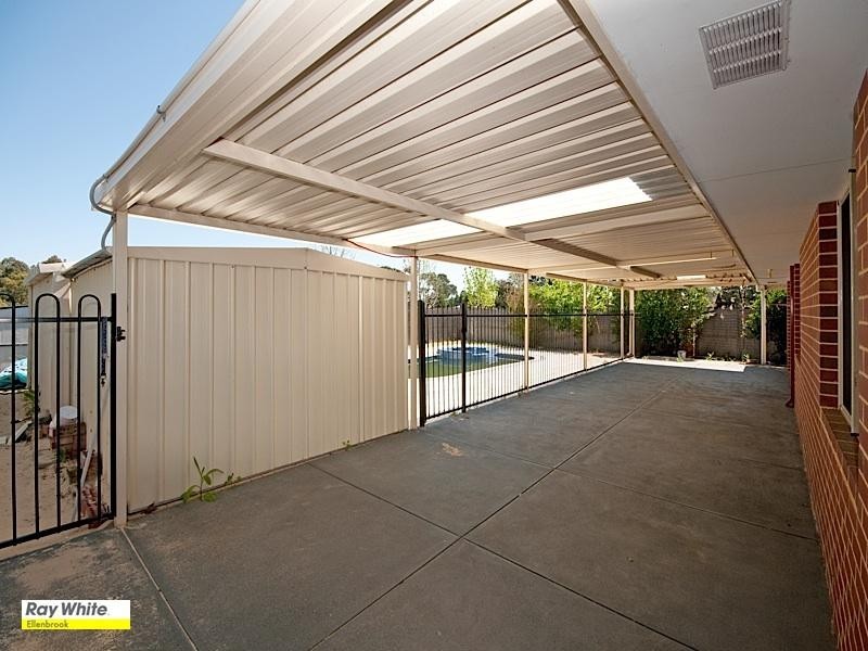 22 Welara Circle, Henley Brook WA 6055