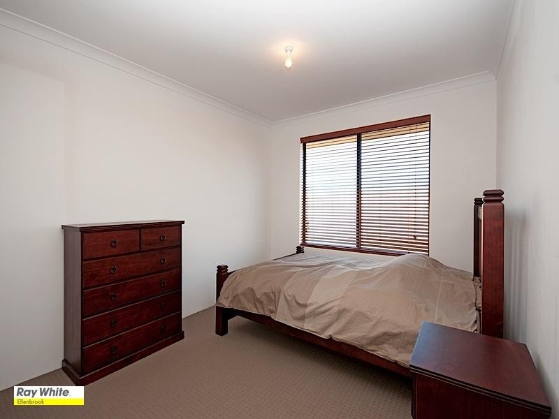 8 Hedlow Way, Ellenbrook WA 6069