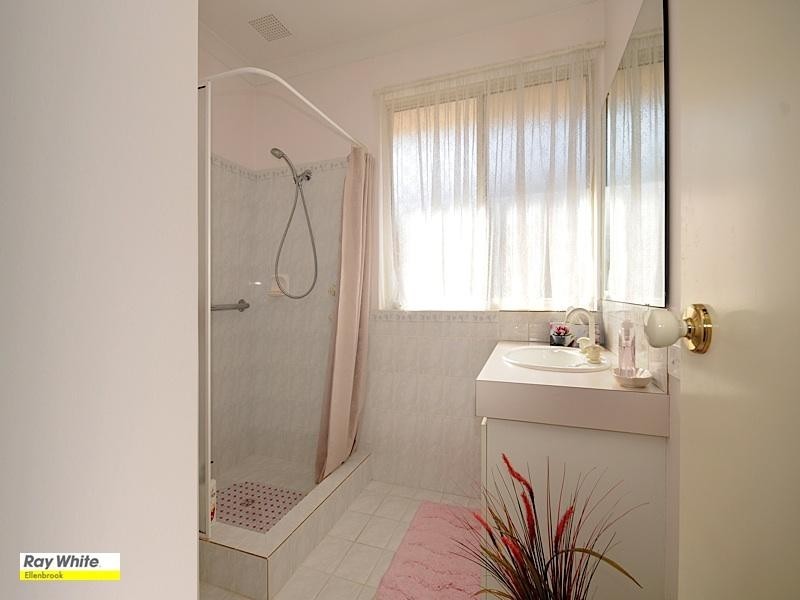 2 Tarkine Lane, Ellenbrook WA 6069